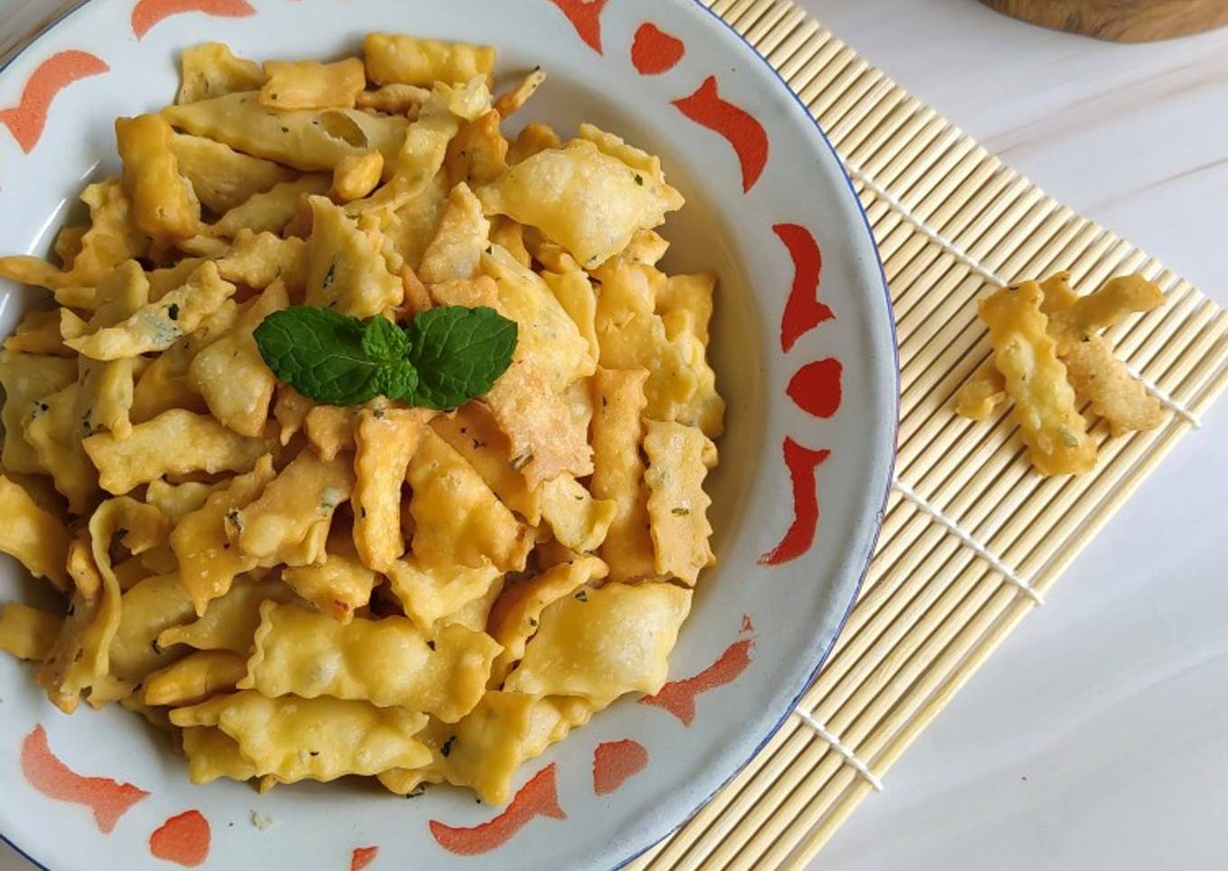 Kue Bawang