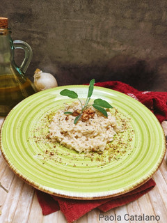 Foto di Risotto parmigiano e noci