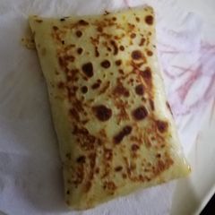 A picture of Chicken tikka crepes.
