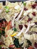 Ensalada de pasta italiana fría