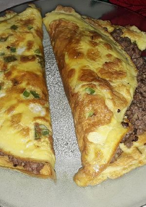 Una foto de Omelletes con relleno de carne molida magra y berenjenas 🍆