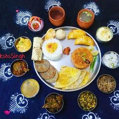 Kaju Puranpoli "Maharastian thali" A picture of Kaju Puranpoli "Maharastian thali".