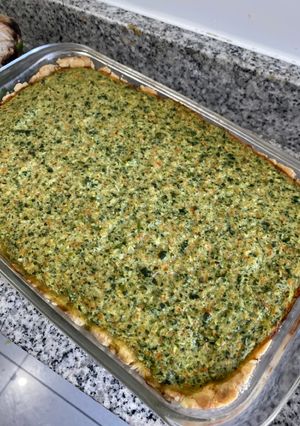Una foto de Quiche de espinaca y pollo