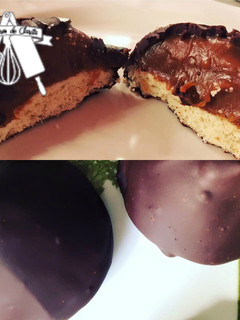 Una foto de Conitos de Dulce de leche y chocolate