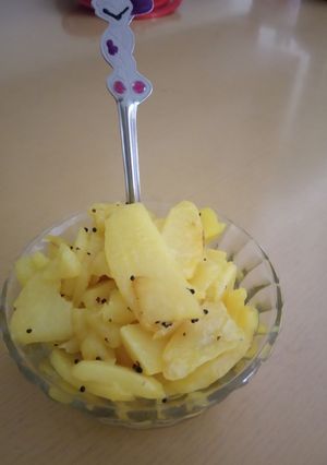 આલુ ચિપ્સ (Alu Chips Recipe In Gujarati) રેસીપી મુખ્ય ફોટો
