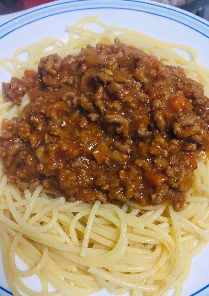 Una foto de Espaguetis con boloñesa