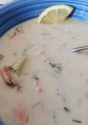 Svéd lazac leves recept fotója