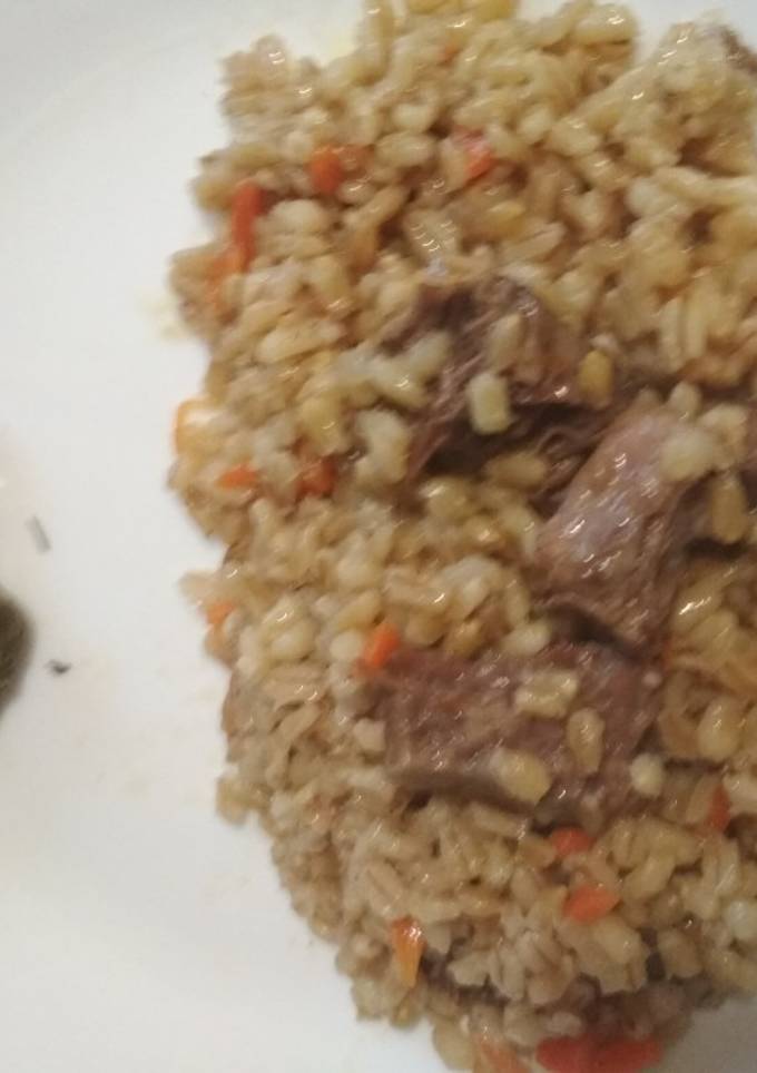 Перловка с мясом