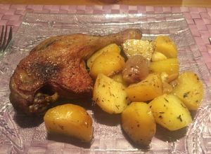 Une photo de Cuisses de canard en cocotte