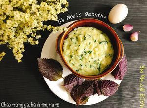 Hình của món Cháo trứng gà ta, hành tím, tía tô.