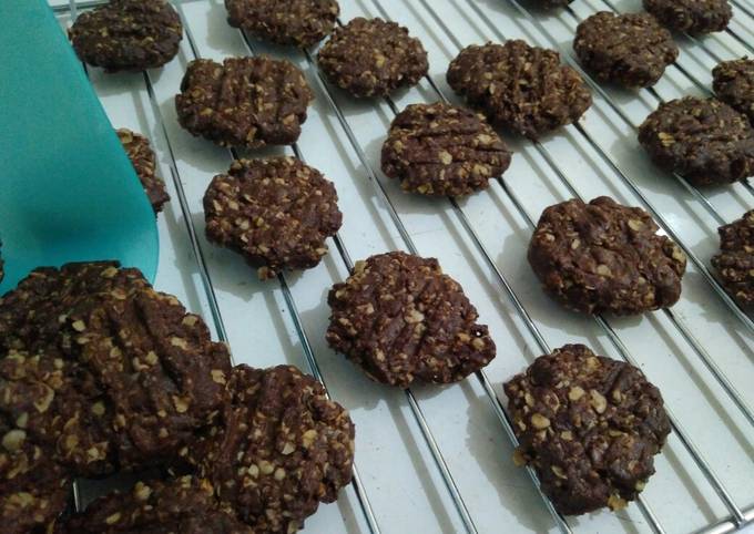 Cadbury Oatmeal Cookies