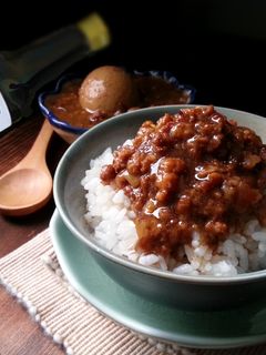 【源釀醬油】秘製滷肉燥飯 的食譜成品照片