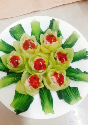 Hình của món Thịt nhồi cải thìa.