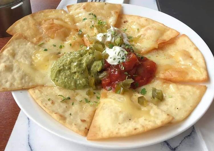 Fried yam with avacado sauce and ketchup