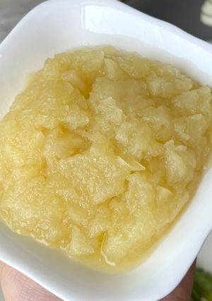 燉煮蘋果泥 (適合胃在修復期食用) (簡單版) 的食譜成品照片
