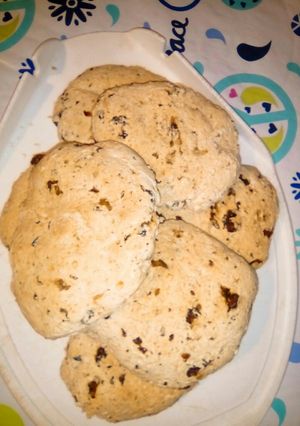 Una foto de Galletas de avena y pasas de uva rùsticas 👏 👏 👏