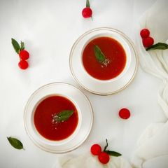 A picture of Tomato Basil Soup.