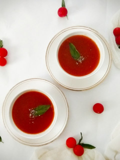A picture of Tomato Basil Soup.