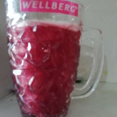 Pomegranate juice A picture of Pomegranate juice.