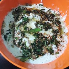 A picture of Coconut chutney.
