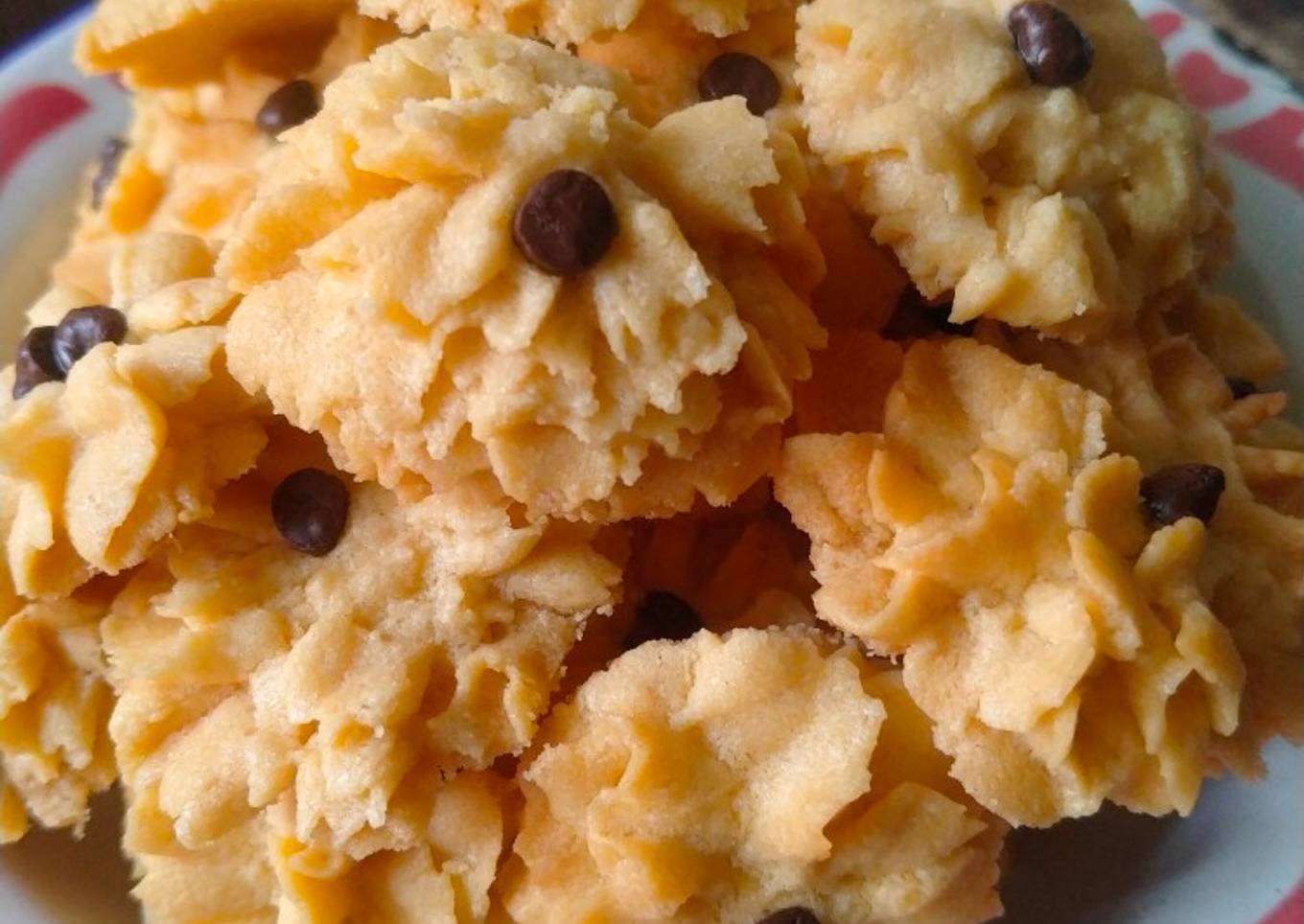 Kue Semprit Dahlia