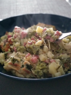 Una foto de Patatas con Brócoli gratinado