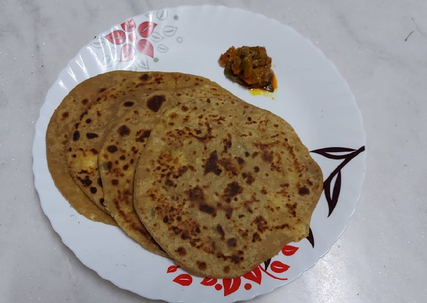 Niramish aloo paratha