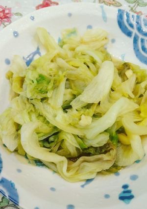 炒結球萵苣（美生菜） 的食譜成品照片