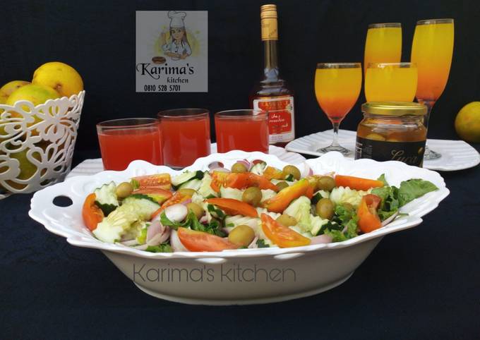 Step-by-Step Guide to Make Super Quick Homemade Mediterranean salad