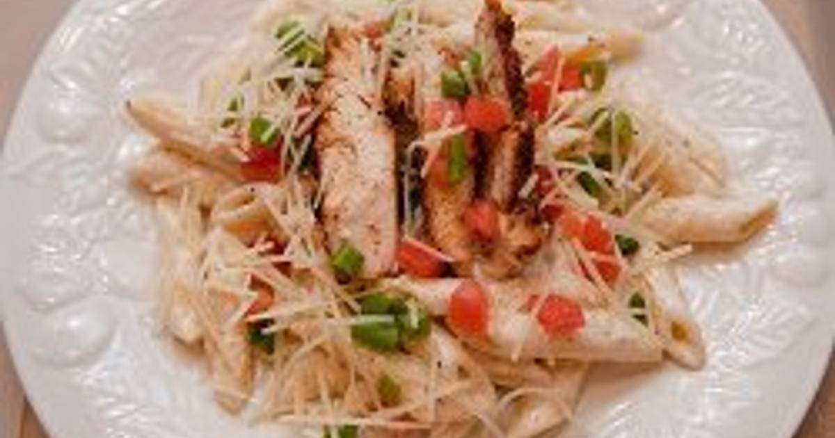 Chili S Copycat Cajun Chicken Pasta Recipe By Reanin Cookpad