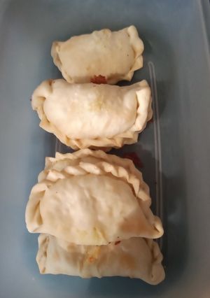 Una foto de Empanadas de queso de cabra