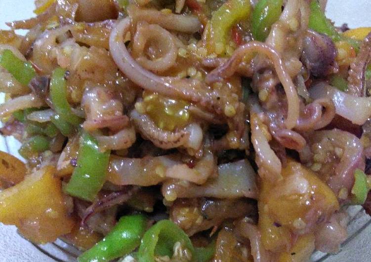 Cumi asin masak sambal terong asam