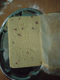 A picture of Vanilla cake.