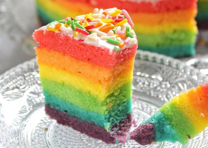 Rainbow Cake Ny.Liem Super Lembut