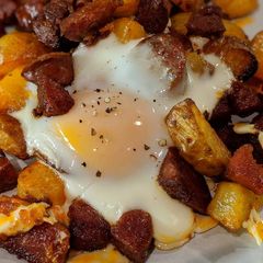 A picture of Breakfast chorizo hash.