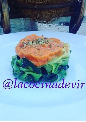 Una foto de Spaguetis de calabacín