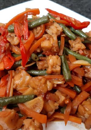Foto resep Oseng Kacang Panjang, Wortel, dan Tempe