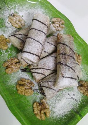 ચોકલેટ વોલનનટ સિગાર (Chocolate walnut cigar recipe in Gujarati) રેસીપી મુખ્ય ફોટો