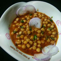 A picture of Channa gravy.