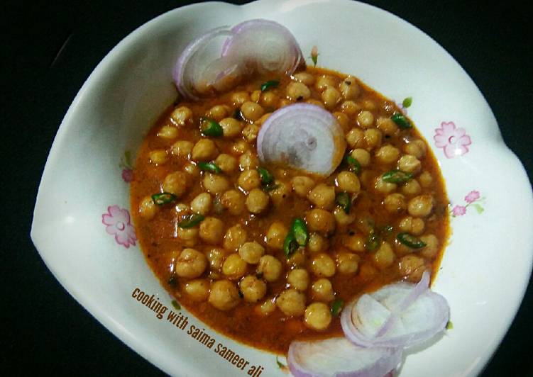How to Prepare Any-night-of-the-week Channa gravy