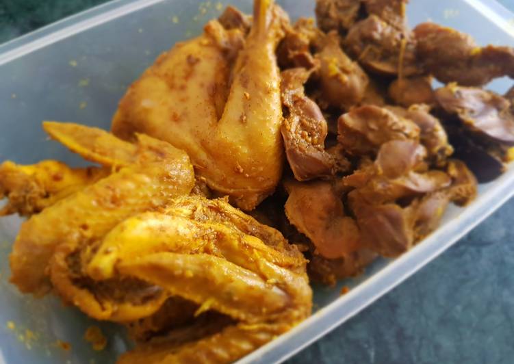 Cara Gampang Membuat Ungkep ayam kampung dan ati ampela, Menggugah Selera