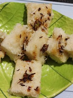 भगर ढोकळा (bhagar dhokla recipe in marathi) रेसिपी चे मुख्य फोटो