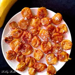 A picture of Ripe Banana fritters.