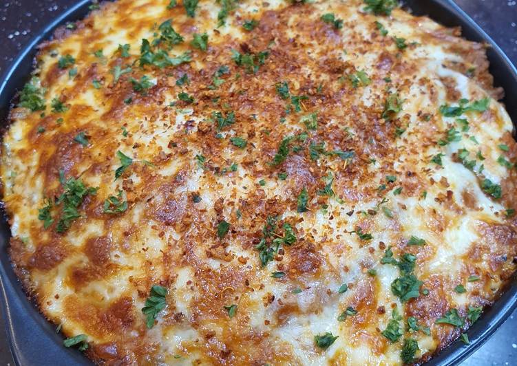 Spicy Cheesy Bolognaise Baked Rice