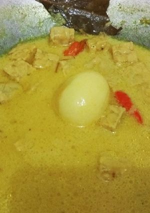 Foto resep Opor kuning, telur dan tempe