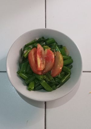 Foto resep Tumis bunga bawang merah / menjos