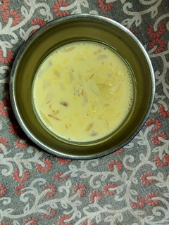 દૂધપાક (Doodhpak Recipe In Gujarati) રેસીપી મુખ્ય ફોટો