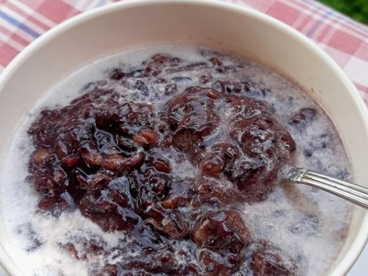 Langkah Gampang Menyiapkan Resep Bubur Ketan Hitam yang  Bikin Ketagihan Anti Ribet, Lezat