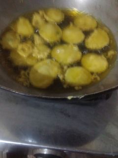 आलू के पकौडे (Aloo ke Pakode recipe in Hindi) रेसिपी मुख्य फोटो