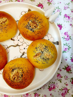 عکسی از دستور نان مغزدار گردویی